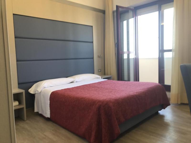 Hotel Elisabeth Due فانو المظهر الخارجي الصورة