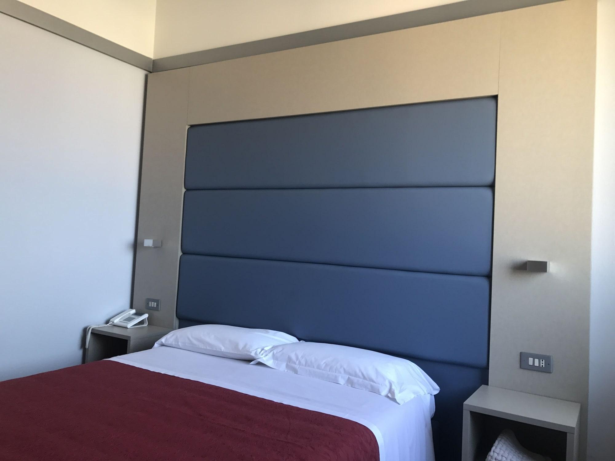 Hotel Elisabeth Due فانو المظهر الخارجي الصورة
