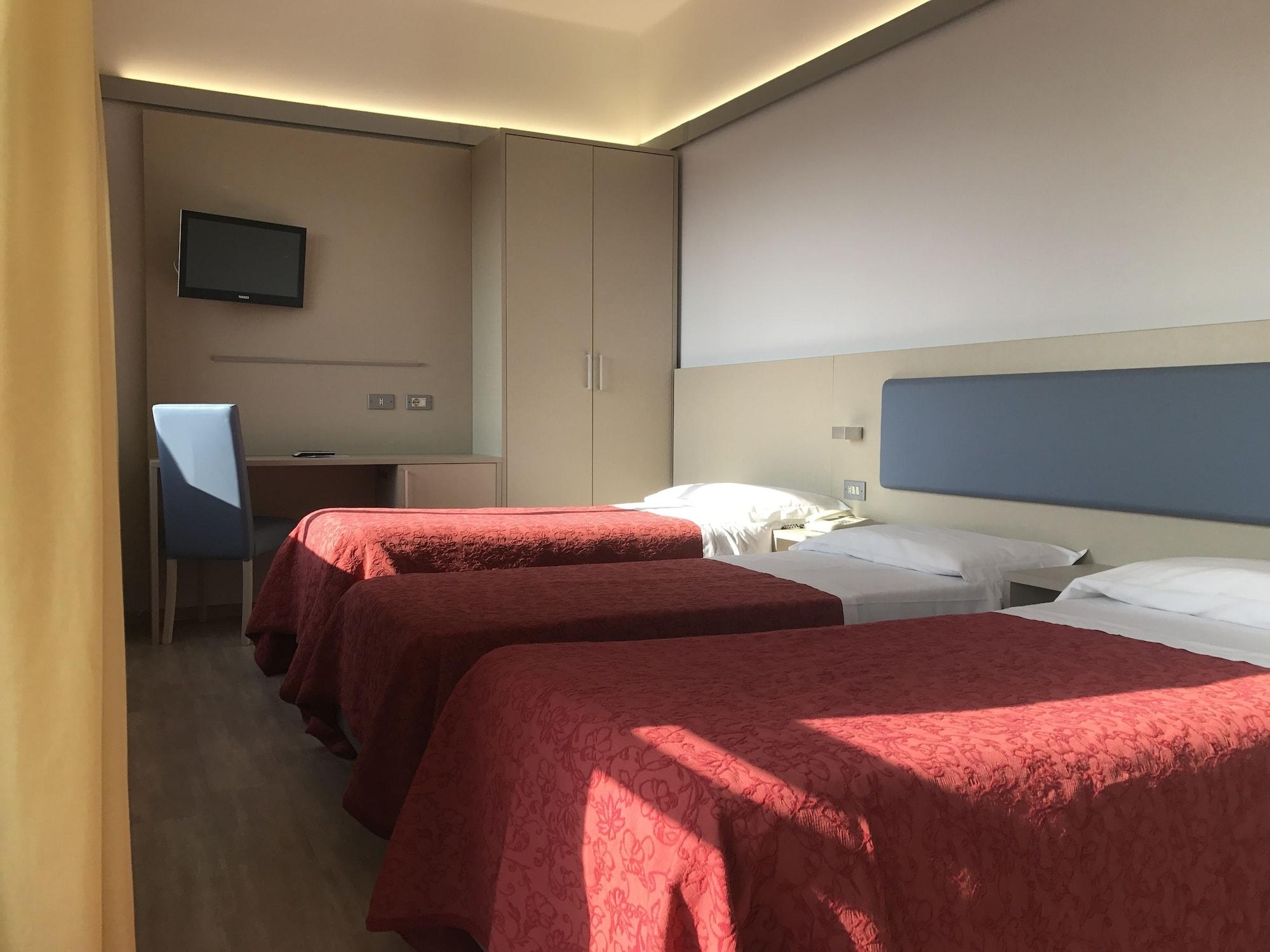 Hotel Elisabeth Due فانو المظهر الخارجي الصورة
