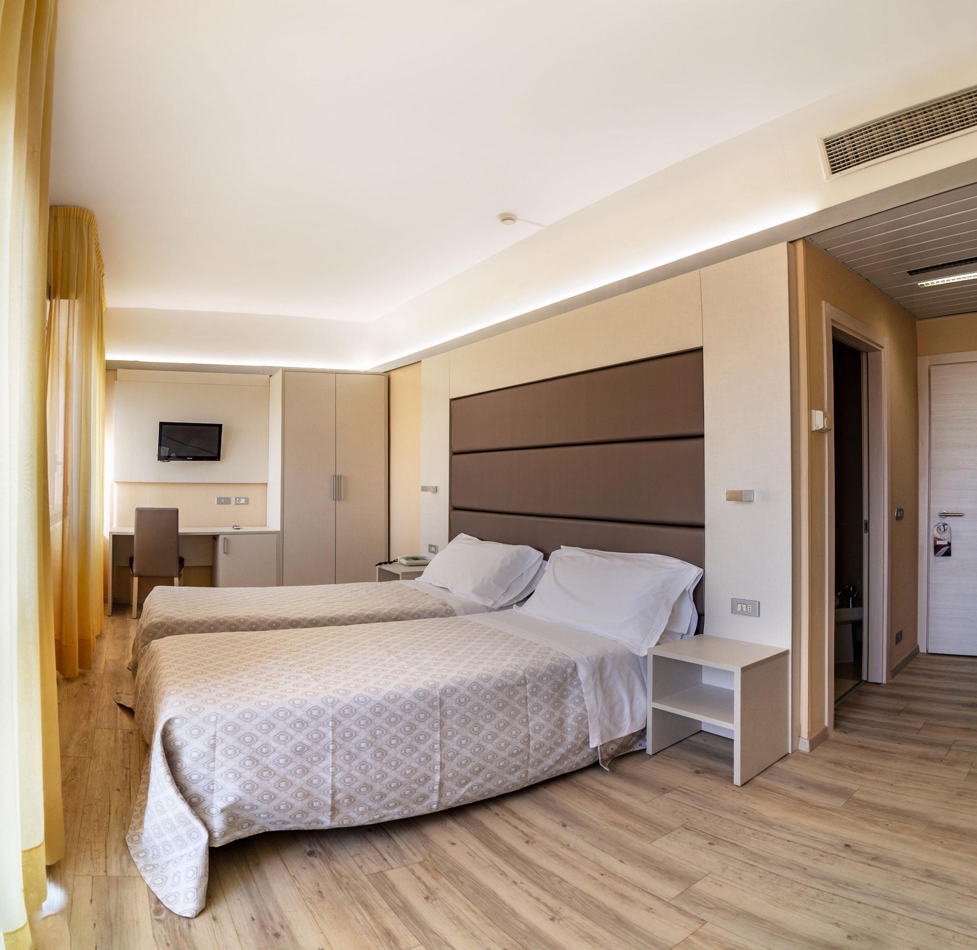 Hotel Elisabeth Due فانو المظهر الخارجي الصورة