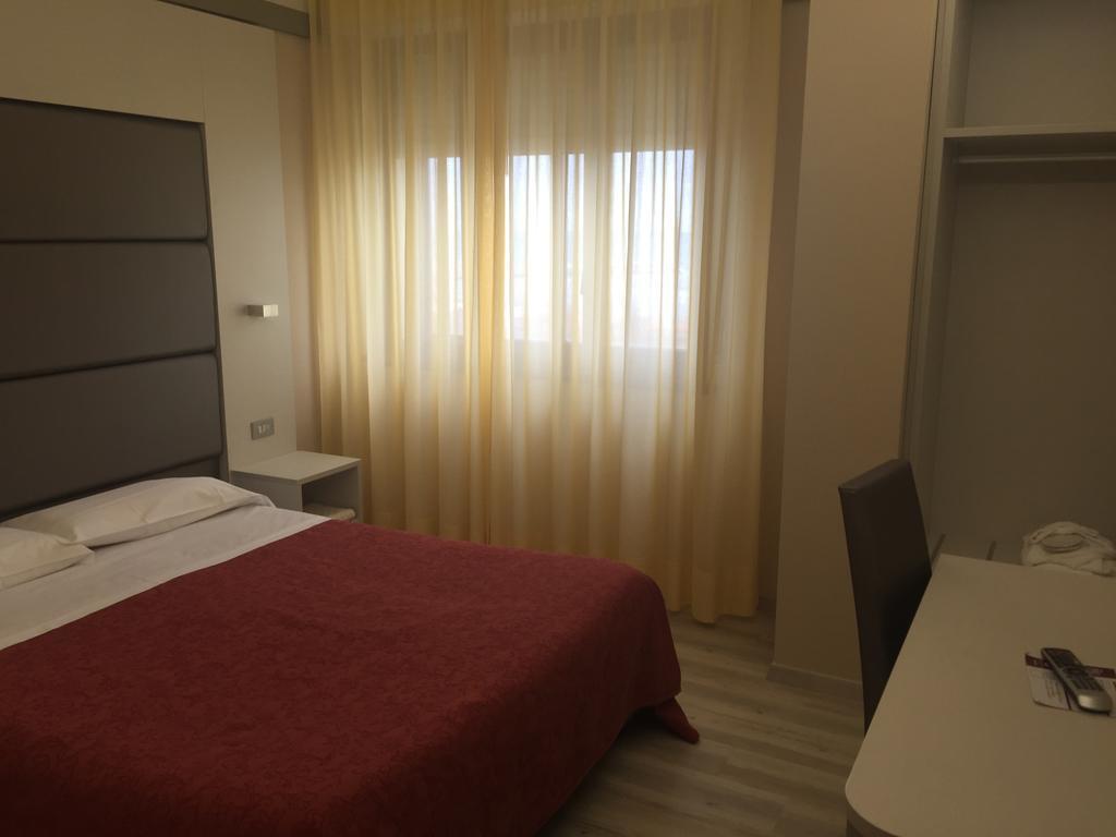Hotel Elisabeth Due فانو المظهر الخارجي الصورة