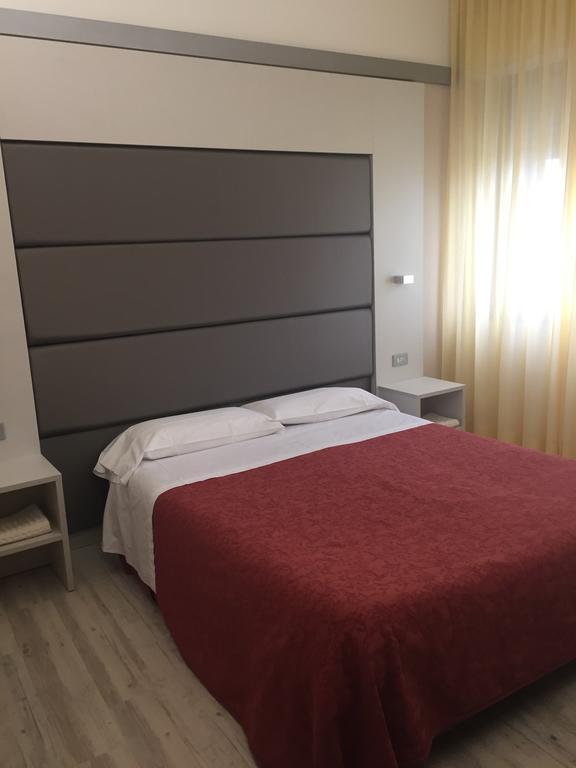Hotel Elisabeth Due فانو المظهر الخارجي الصورة